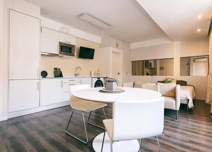 Апартаменты Funchal City Studio